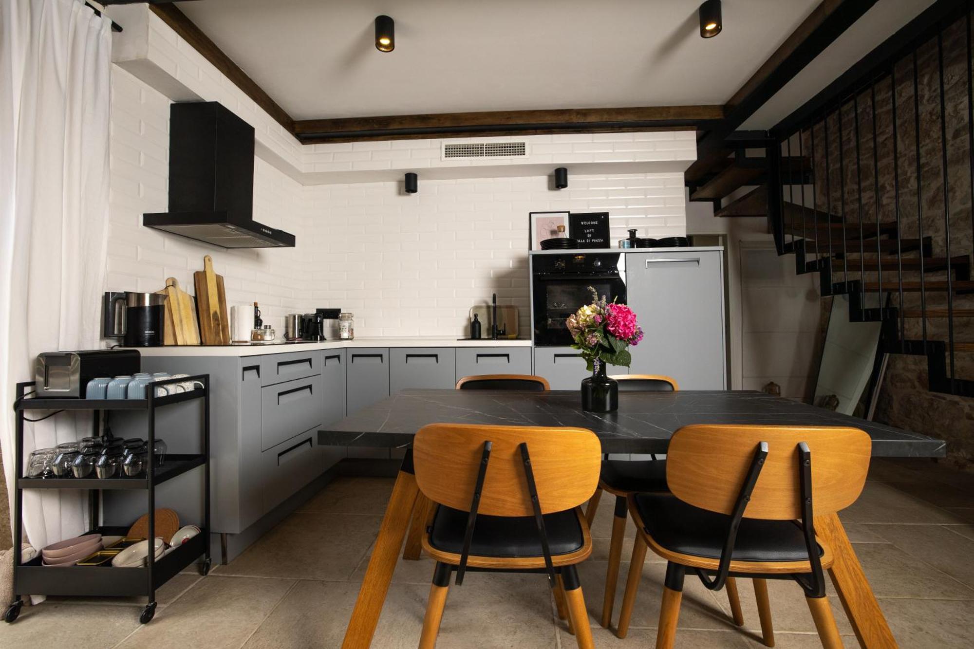 Loft By Di Piazza - A Won't Forget